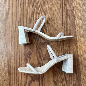 Steve Madden Lilah Double Band in Bone